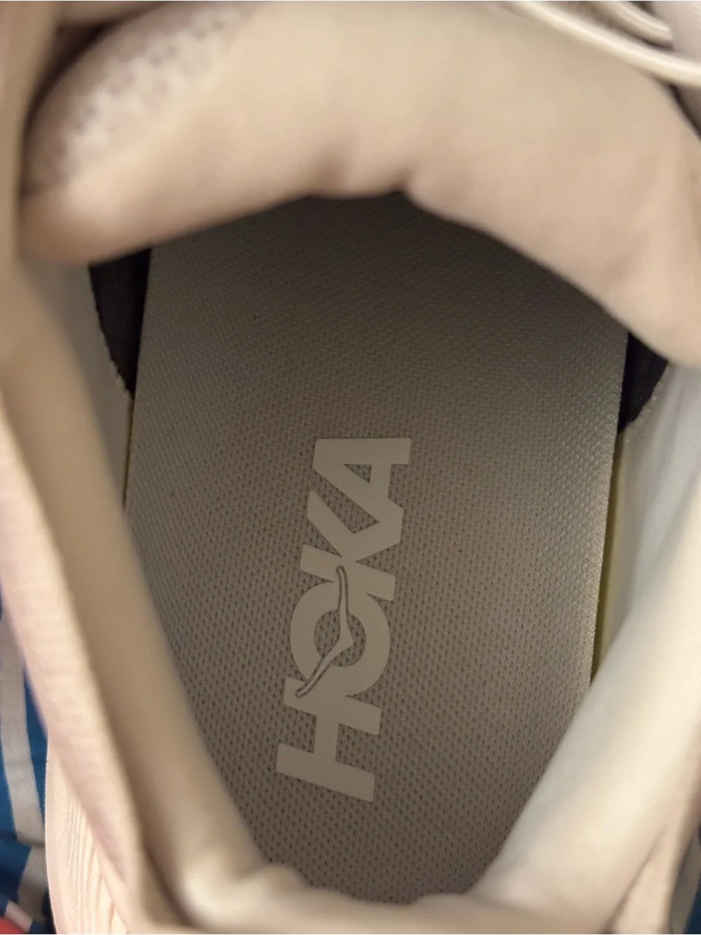Hoka Transport Oat Milk/Alabaster Trail Runner with Honey Outsole GORE TEX NWOT